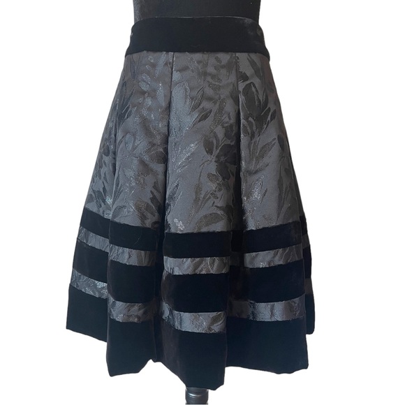 Badgley Mischka Dresses & Skirts - Badgley Mischka Black Cocktail Dress Skirt